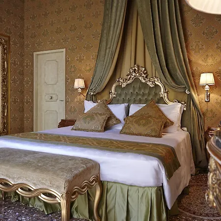 Palazzo Paruta & Wellness 4* Benátky