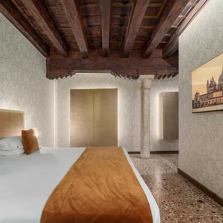 Palazzo Paruta & Wellness 4* Benátky