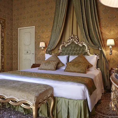 Palazzo Paruta & Wellness 4* Venice
