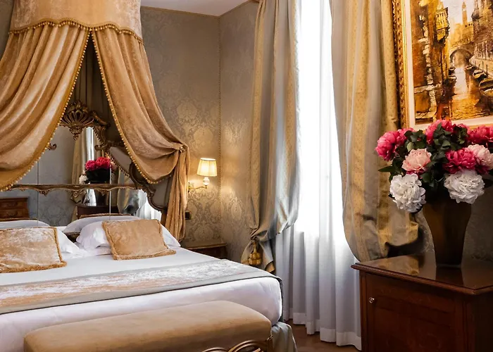 Palazzo Paruta & Wellness 4* Venice
