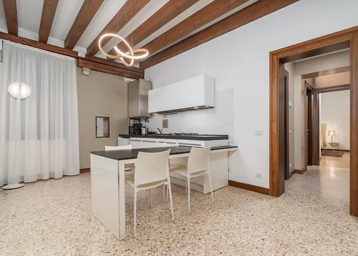 Palazzo Paruta & Wellness Venice