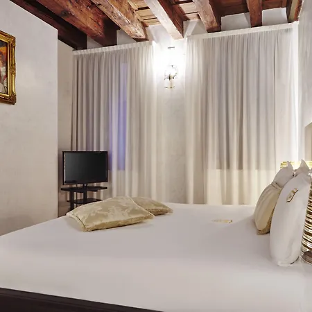 Palazzo Paruta & Wellness 4*