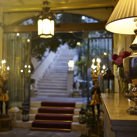 מלון Palazzo Paruta & Wellness 4*